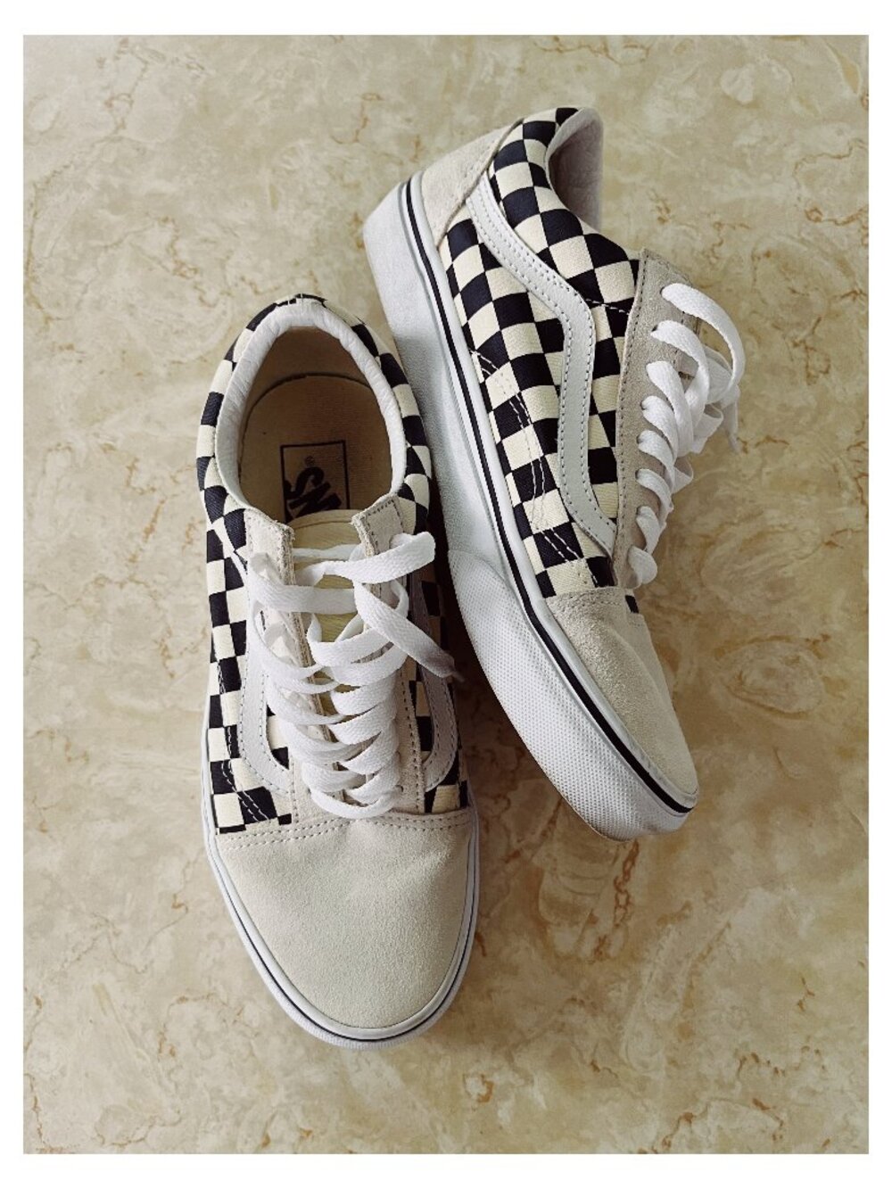 Vans Old Skool Sz M6.5/W8 Black and White Checkerboard Suede Low Lace Up Sneaker